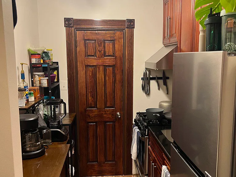 186 Lincoln Pl #1 — Photo 4