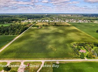 Mielke Rd, Freeland, MI 48623