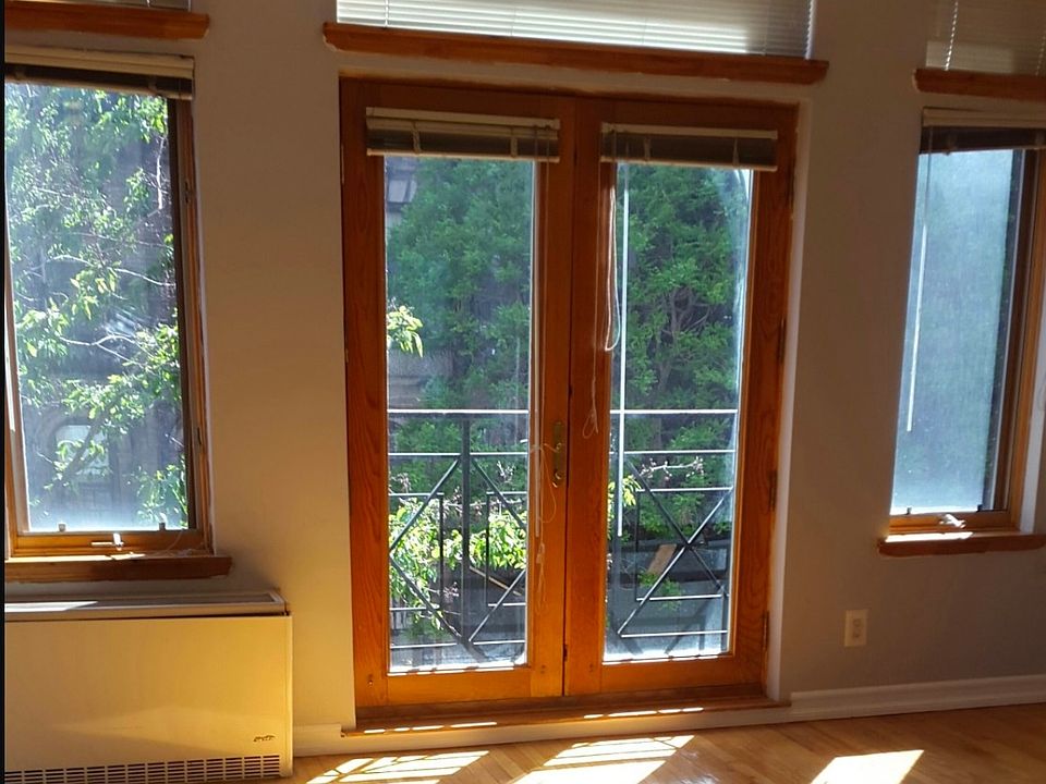 2nd image of 341 E 62nd St APT 4C