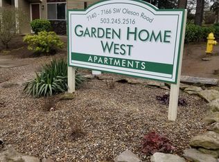 7142 SW Oleson Rd APT 17, Portland, OR 97223