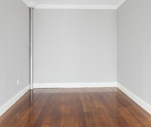 4th image of 521 E 5th St APT 2B