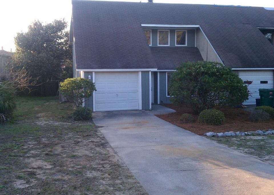 1st image of 205 Benning Dr Unit 4