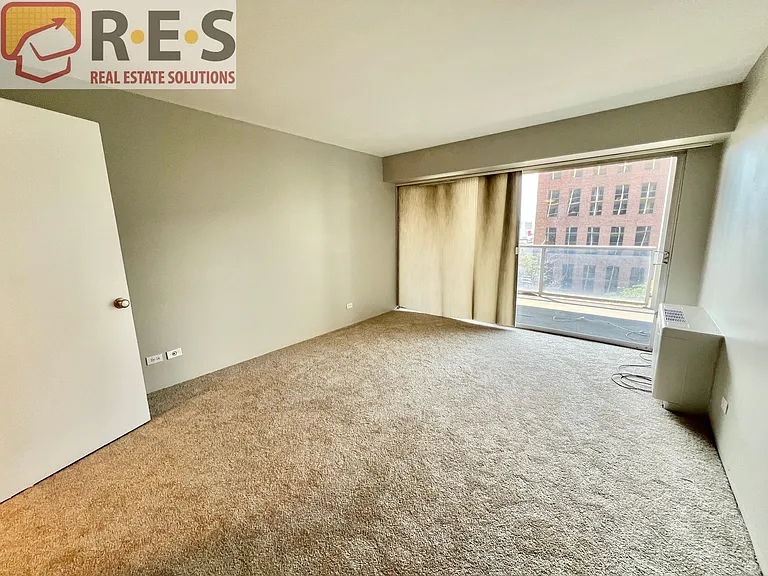 888 N Logan St #6I — Photo 12