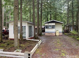 109 Riverside Dr, Deming, WA 98244