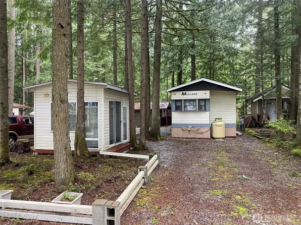 109 Riverside Drive, Deming, WA 98244