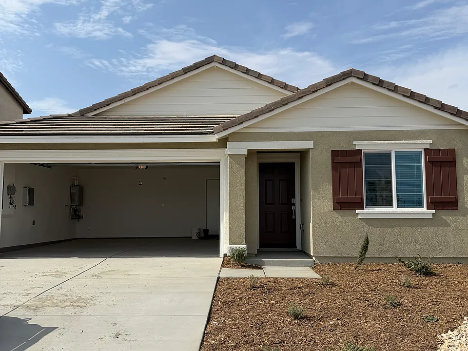 31238 Maple Bark Dr