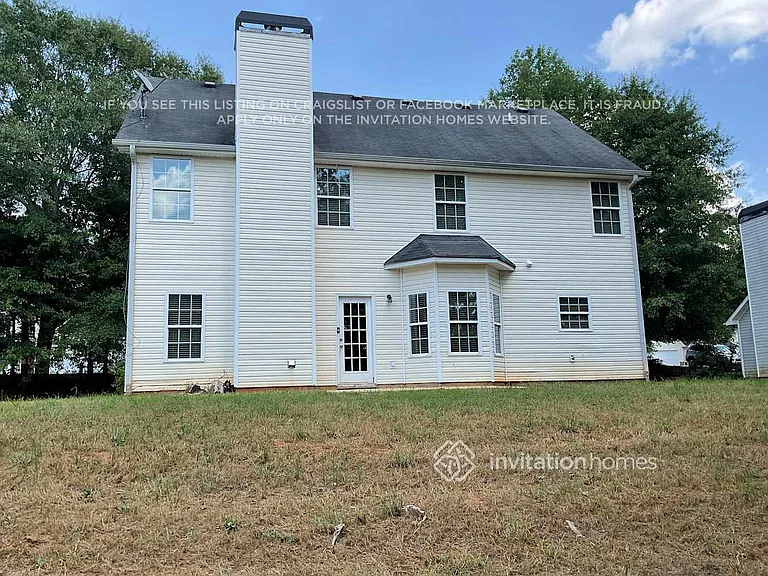 128 Revolutionary Dr — Photo 4
