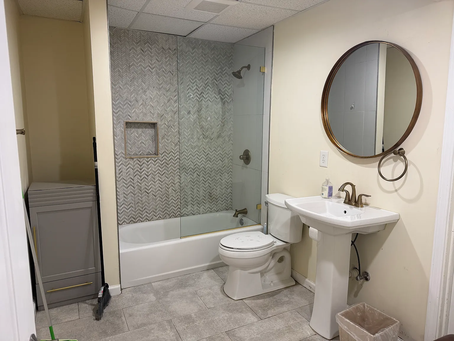 1 bed, $950 — Photo 2