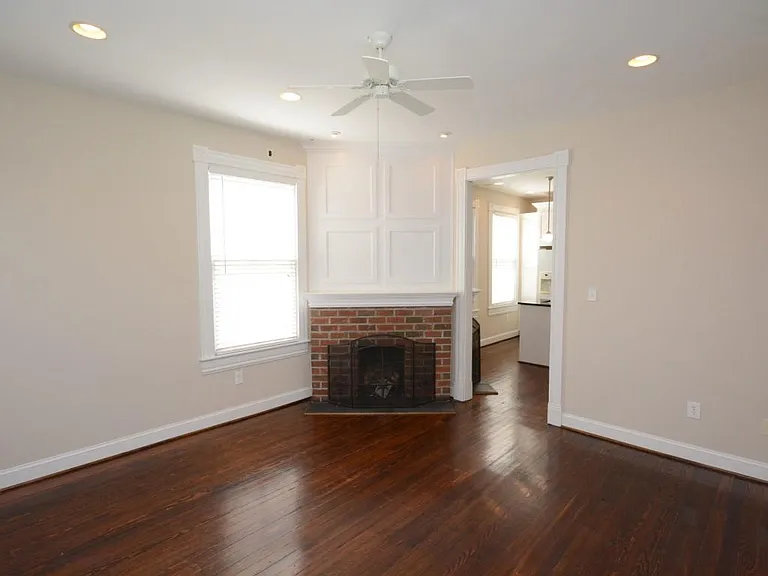 436 Dinwiddie St #2 — Photo 6