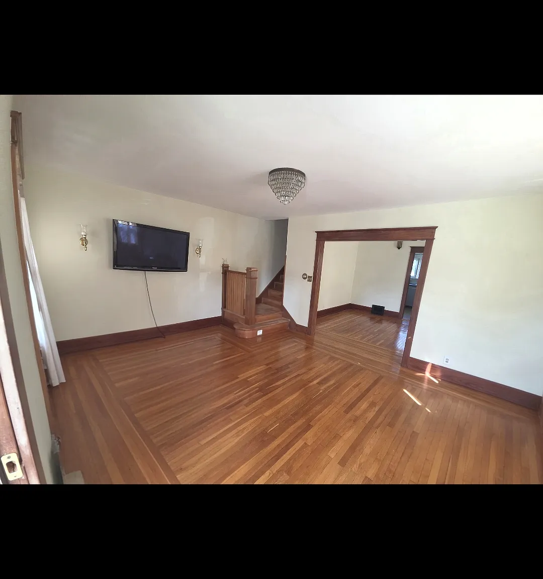 145 W Brookdale St — Photo 3