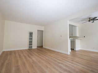 La Casa Blanca, Costa Mesa, CA 92627