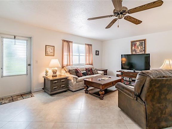 3rd image of 1801 Bedford Ter APT 230