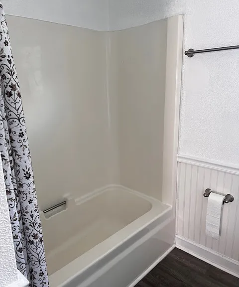 Upstairs bathroom