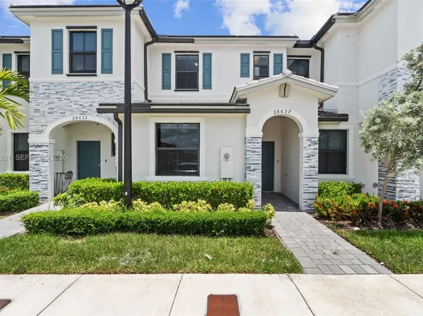 28637 SW 132nd Ct, Homestead, FL 33033