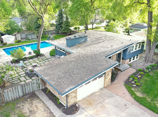 407 17th Ave S, Grand Forks, ND 58201