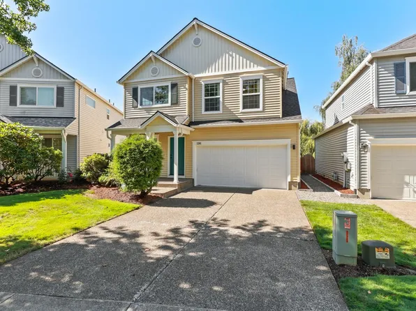 1281 NE Platt St, Hillsboro, OR 97124