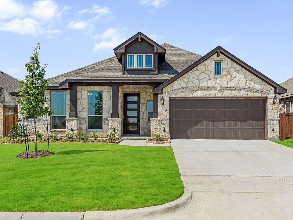 1st image of 119 Woodlands Way