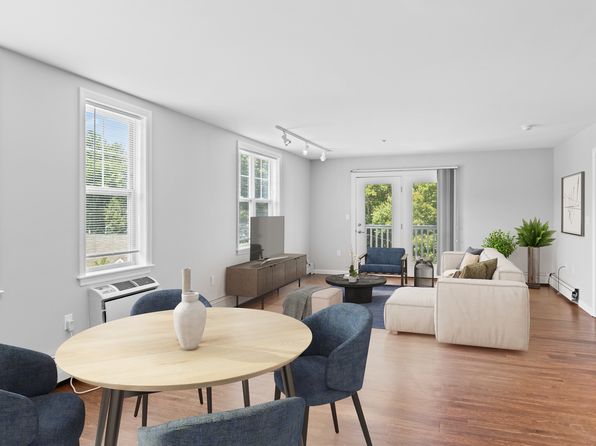 Tenney Place | 505 W Lowell Ave, Haverhill, MA