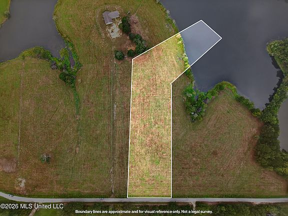 2nd image of El Shaddai Rd Lot 3