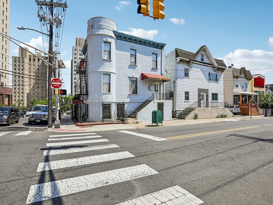 1st image of 6A Baldwin Ave