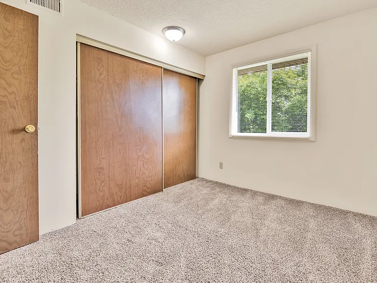 2 Bedroom