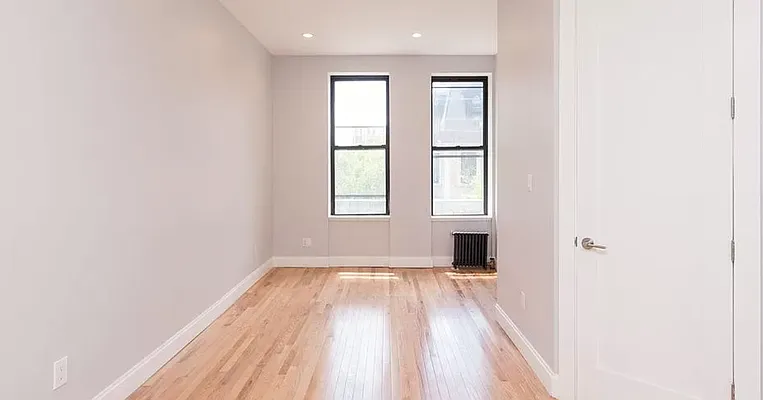 Rented by Green Leaf Management, LLC | media 28