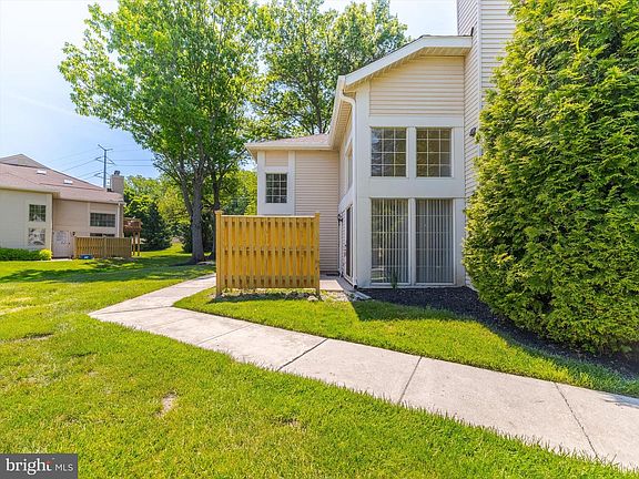 2nd image of 348 Green Meadow Ln