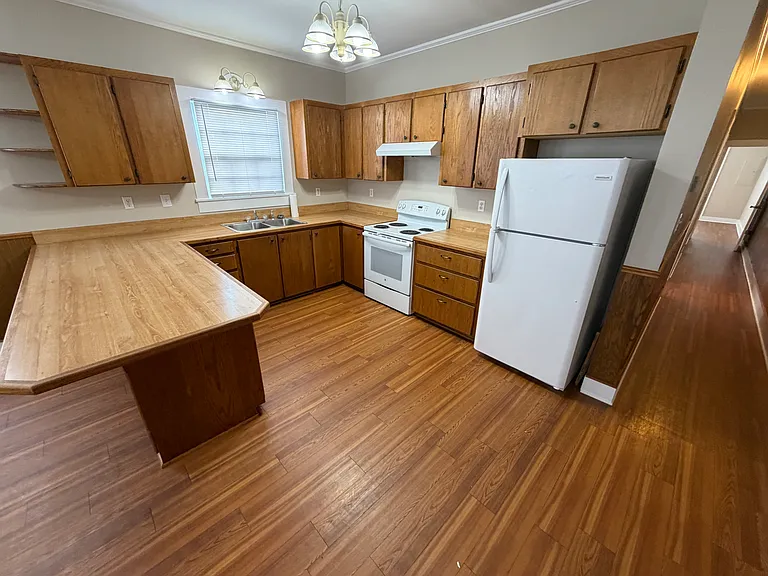 206 Williams Ave #B — Photo 13