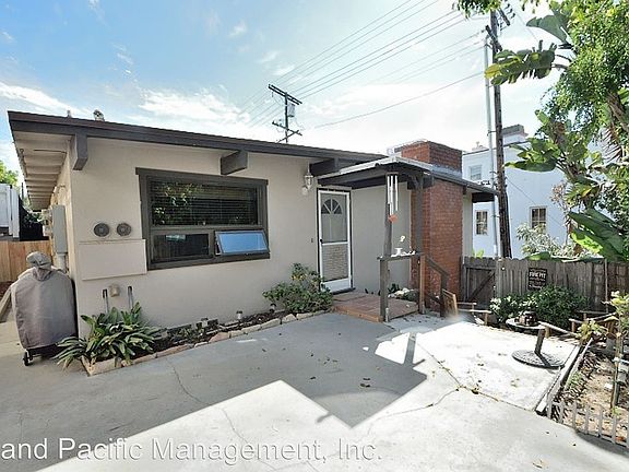 3rd image of 125 22nd St