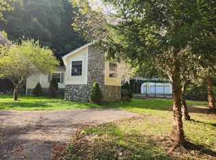 108 Miller Ln, Trade, TN 37691