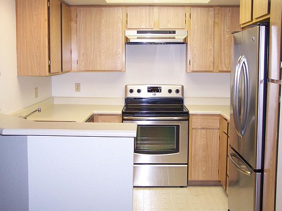5th image of 1276 Bellevue Way NE APT 4-2