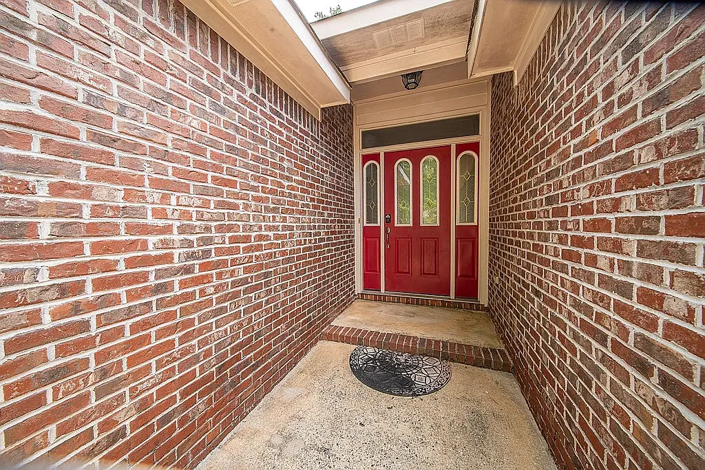 3 bed, 1544 sqft, $1,800 — Photo 2