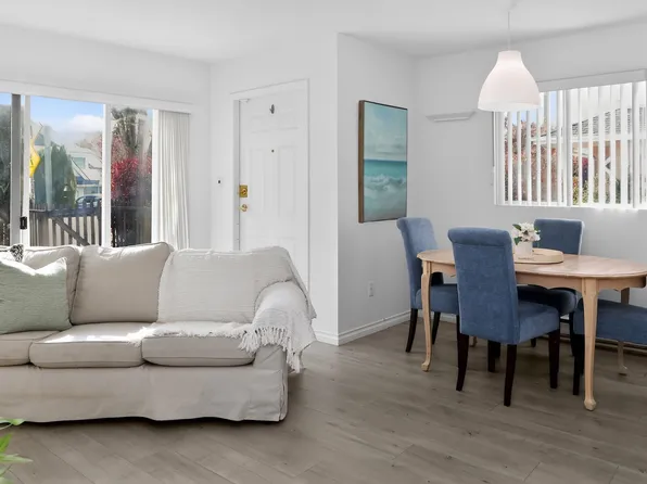 2211 No 4 Rd #109, Richmond, BC V6X 3X1