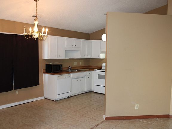 5th image of 342 Lee Dr