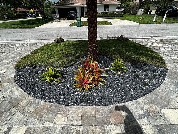5th image of 2111 NW 116th Ter