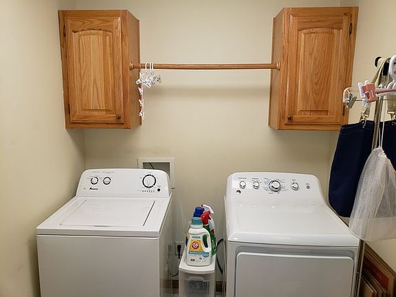 2nd image of 1409 W 21st St #0