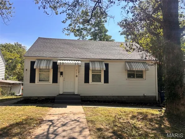 2131 Brown St, Alton, IL 62002