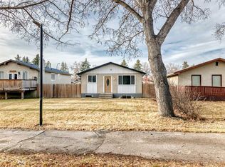 3042 E 31a St SE, Calgary, AB T2B 0S9