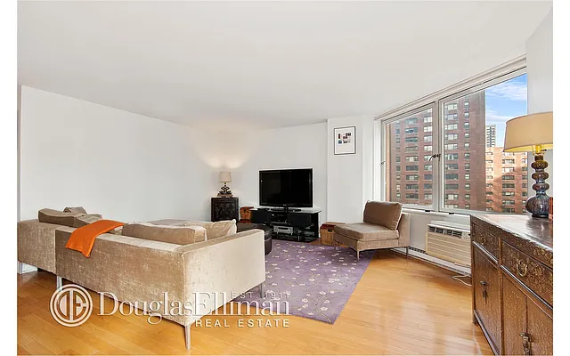 Sold by Douglas Elliman | media 4
