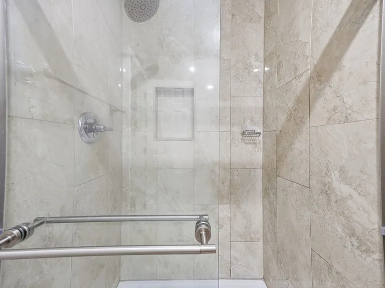 13012 S Washington Ct — Photo 15
