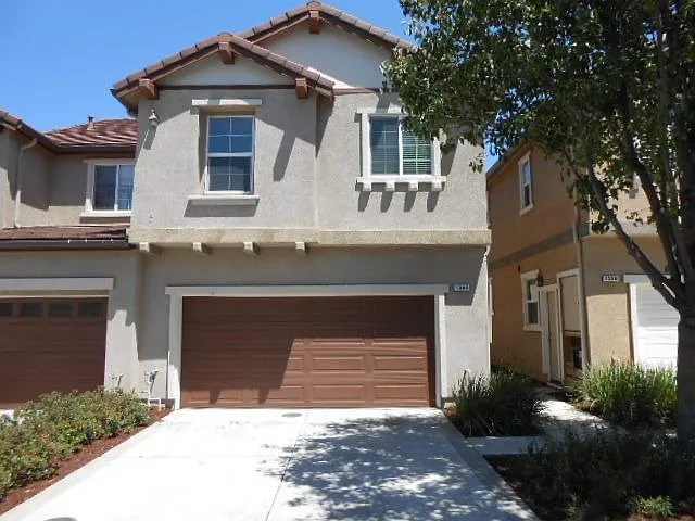1390 Kubicek Way photo 1