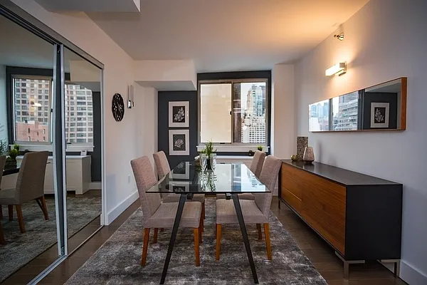 Rented by Park River | media 27