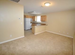 409 W 14th St #17, Benton, KY 42025