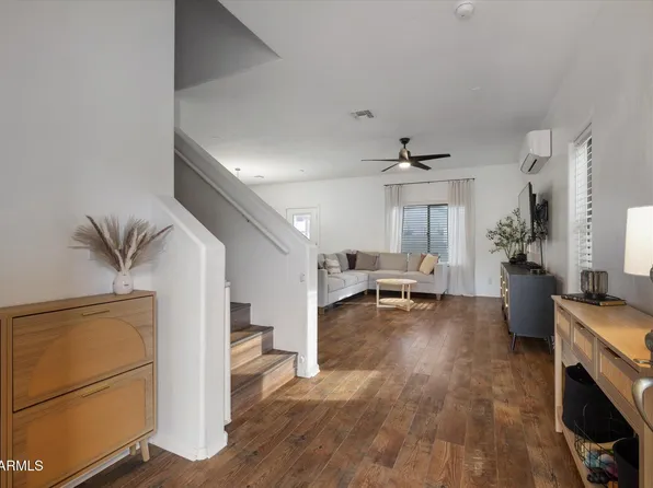 539 E BRADSTOCK Way, San Tan Valley, AZ 85140