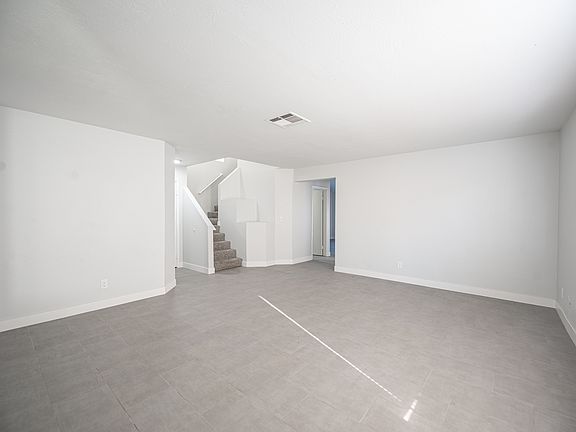 2nd image of 2828 Edge Rock Cir