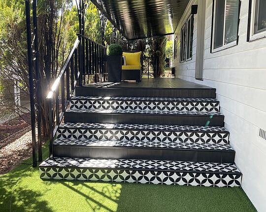 4th image of 1150 Ventura Blvd #62