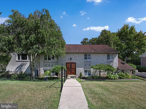 3427 Poinciana Ave, Reading, PA 19605