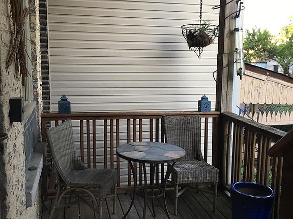 4th image of 3521 W Le Moyne St