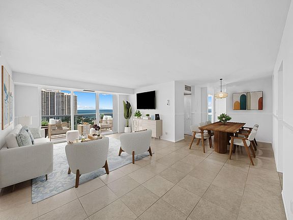 3rd image of 2841 N Ocean Boulevard #1710