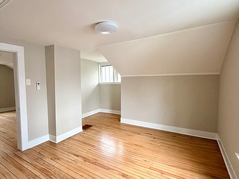 503 Church St — Photo 10